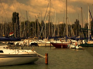 Ádám Krisztina / XV (Csiky Gergely Főgimnázium, XI. A) – Délután a Balatonon   