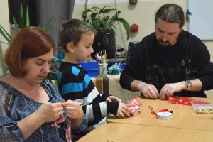 Karácsonyi kézműves foglalkozás az elsős diákokkal és szüleikkel 2017. december 19-én