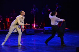 Mikes 2016 – 13 (táncjáték) 