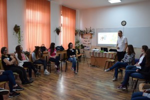 Háromnapos pénzügyi gazdasági képzés a Csikyben, az OTP Fáy András Alapítvány vezetésével