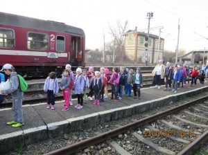 Vonatozás Máriaradnára – Iskola másként 