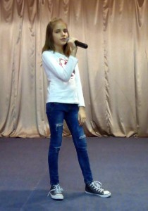 Harmadik helyezés a hatodikos Gavrilă Erika Giuliának a megyei énekversenyen