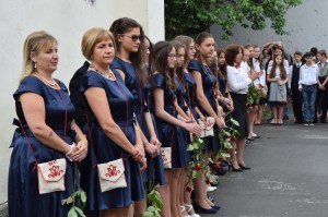 „Maradjon meg bennetek a kíváncsiság!…” – A nyolcadikosok ballagása 2017. június 8-án