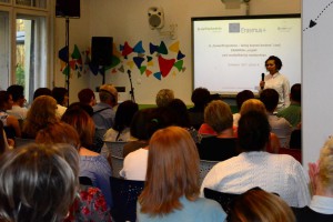 Dobre Eleonóra, a romániai Oktatáshoz való jog Alapítvány igazgatója beszél