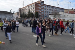 A gyulai Erkel Ferenc Gimnázium diákjai és tanárai Aradon