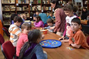 Játék a könyvtárban – Iskola másként hét 2016