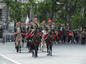 Budapesten, a Kossuth téren