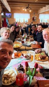 0f55e6c7-5cfd-440e-800a-952a754d85f2 (Copy)